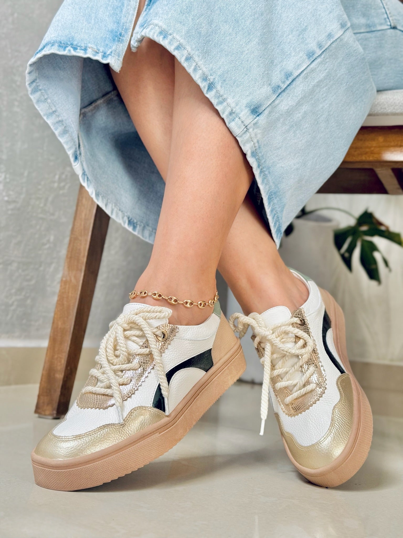 TENIS CUERO AZURA