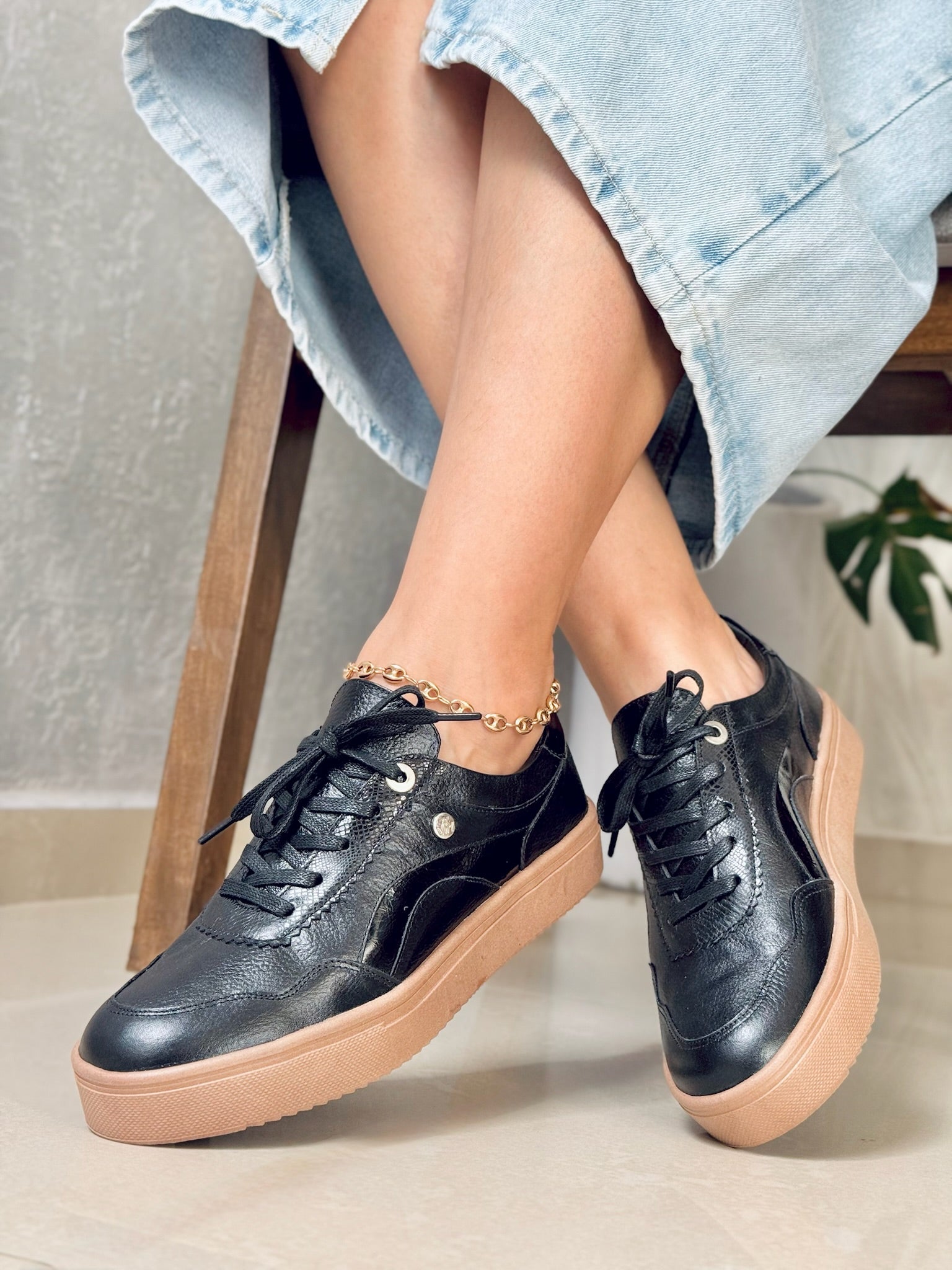 TENIS CUERO AZURA